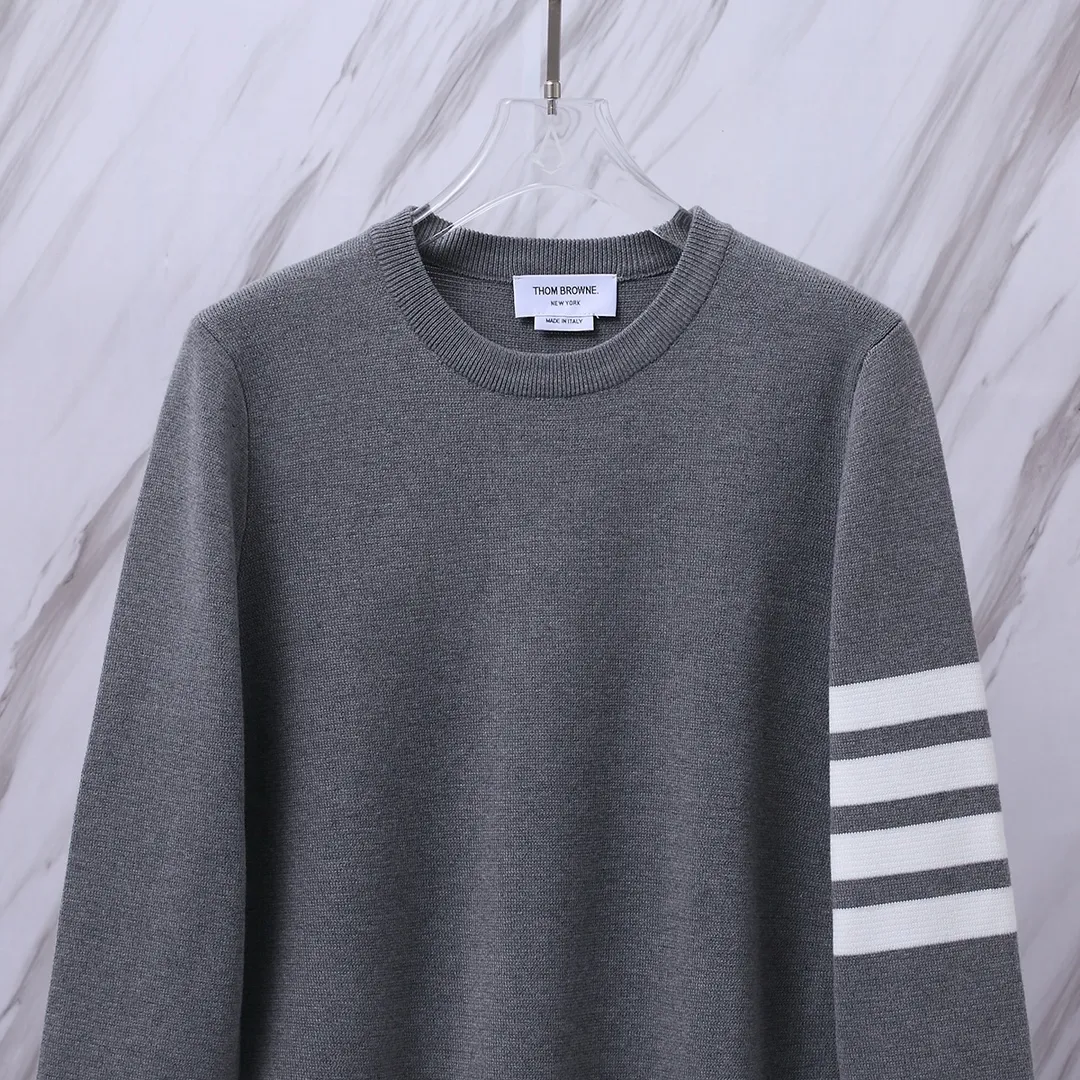 ：M 02 （TBClassic ） THOM BROWNE .TBClassic Breathable Same Style ：White/Navy Blue /Gray/ Blue Size：1/2/3/4